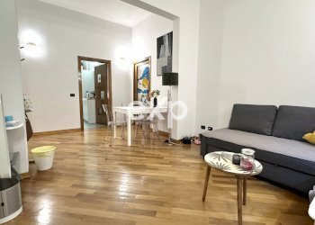 Four-room apartment Via del Ponte all'Asse, Firenze (neighborhood Santa Maria Novella) - photo 1