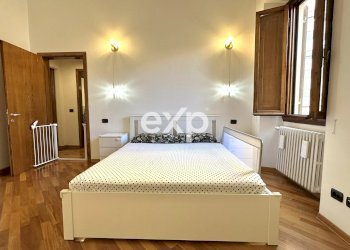 Four-room apartment Via del Ponte all'Asse, Firenze (neighborhood Santa Maria Novella) - photo 13