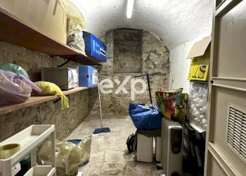 Four-room apartment Via del Ponte all'Asse, Firenze (neighborhood Santa Maria Novella) - photo 21