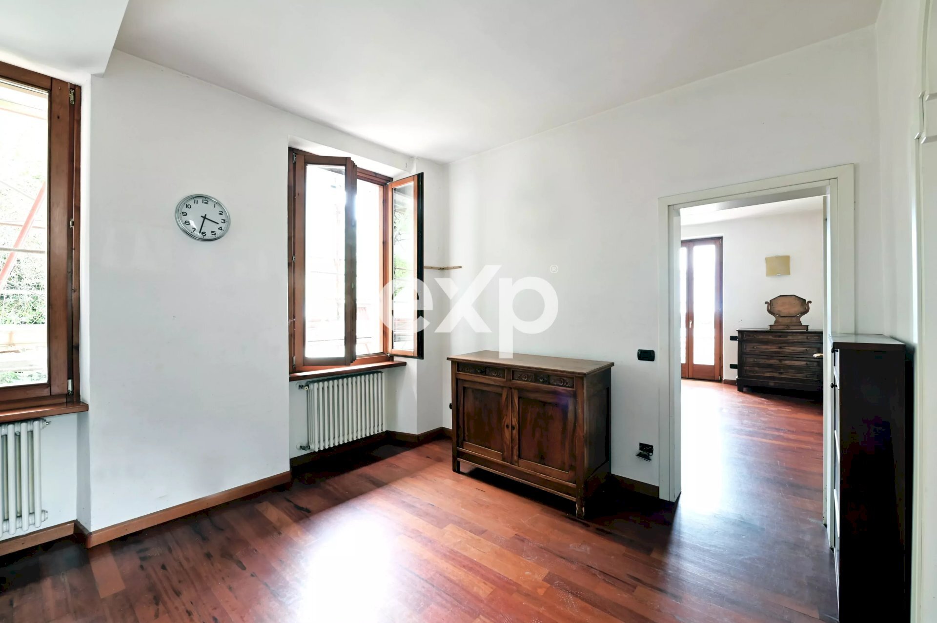 Three-room apartment Via Cacciatori delle Alpi, Argegno - photo 1