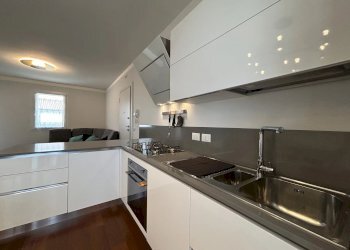 Four-room apartment San Fior - photo 4