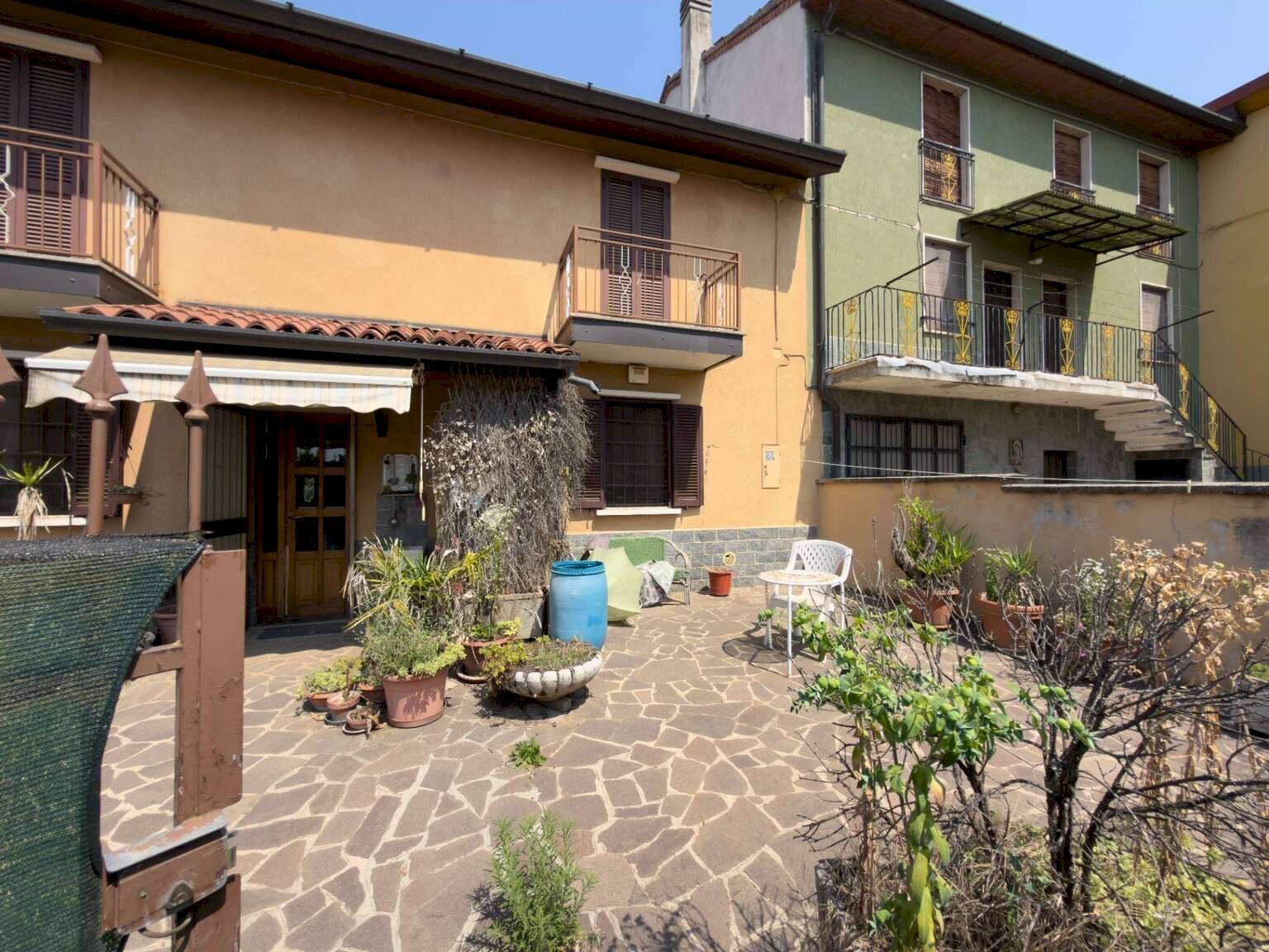 Independent house Usmate Velate - photo 2