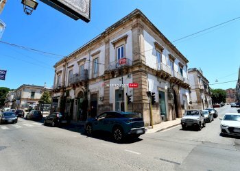 Bilocale Via Armando Diaz, Martina Franca - foto 1