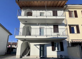 Facciata - Monolocale VIA RONCELLO, 6, Ornago - foto 3