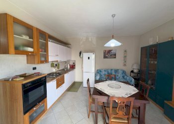Three-room apartment Sanremo - photo 17