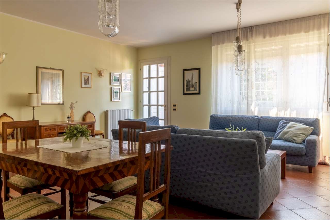 Villa a Schiera Modena (zona Crocetta) - foto 2
