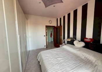 Three-room apartment Leini - photo 8