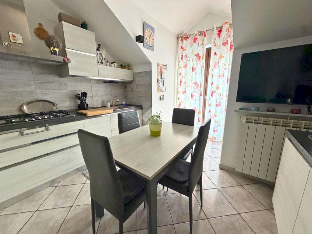 Four-room apartment Via palestro, Santhià - photo 3