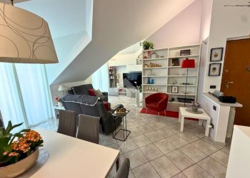 Four-room apartment Via palestro, Santhià - photo 9
