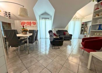 Four-room apartment Via palestro, Santhià - photo 13