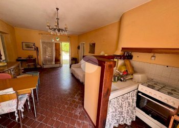 Casa indipendente Varese FRAZIONE COMUNEGLIA n. 2C Piano T, Varese Ligure - foto 10