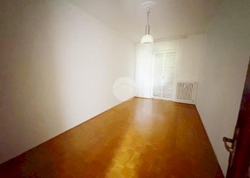 Four-room apartment Via G. Rossini, Ivrea - photo 4