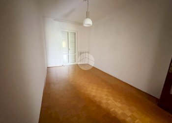 Four-room apartment Via G. Rossini, Ivrea - photo 5
