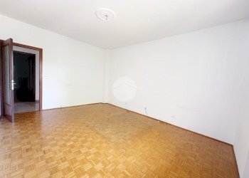 Four-room apartment Via G. Rossini, Ivrea - photo 15