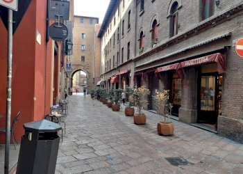 Trilocale Bologna (zona Centro Storico) - foto 3