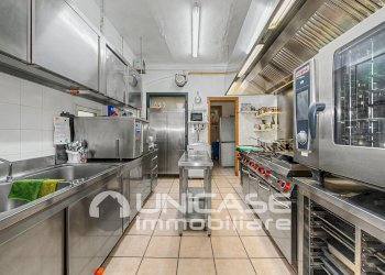 cucina - Ristorante Via Caduti per la Libertà, 9, Torre Pellice - foto 22