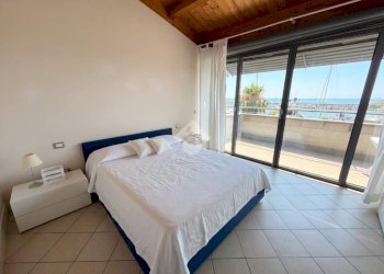 Two-room apartment Via Aurelia, San Lorenzo al Mare - photo 21