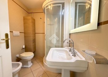 Two-room apartment Via Aurelia, San Lorenzo al Mare - photo 29