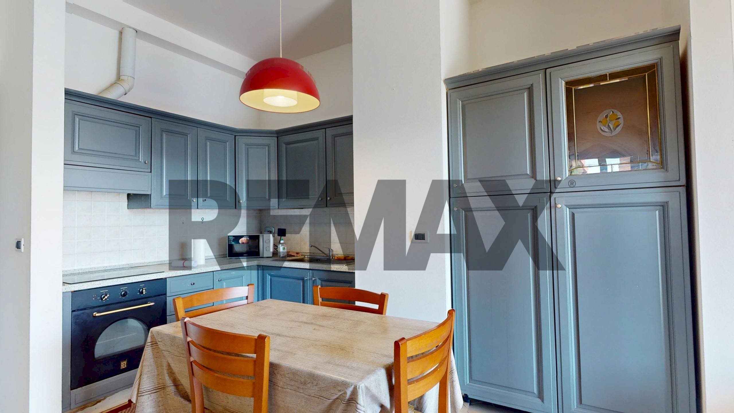 Two-room apartment via fiumara, 6
Sampierdarena, Genova (neighborhood Sampierdarena) - photo 3
