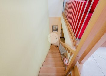 Three-room apartment Via Terramare, Zola Predosa - photo 19