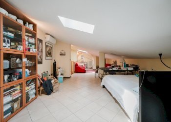 Three-room apartment Via Terramare, Zola Predosa - photo 23