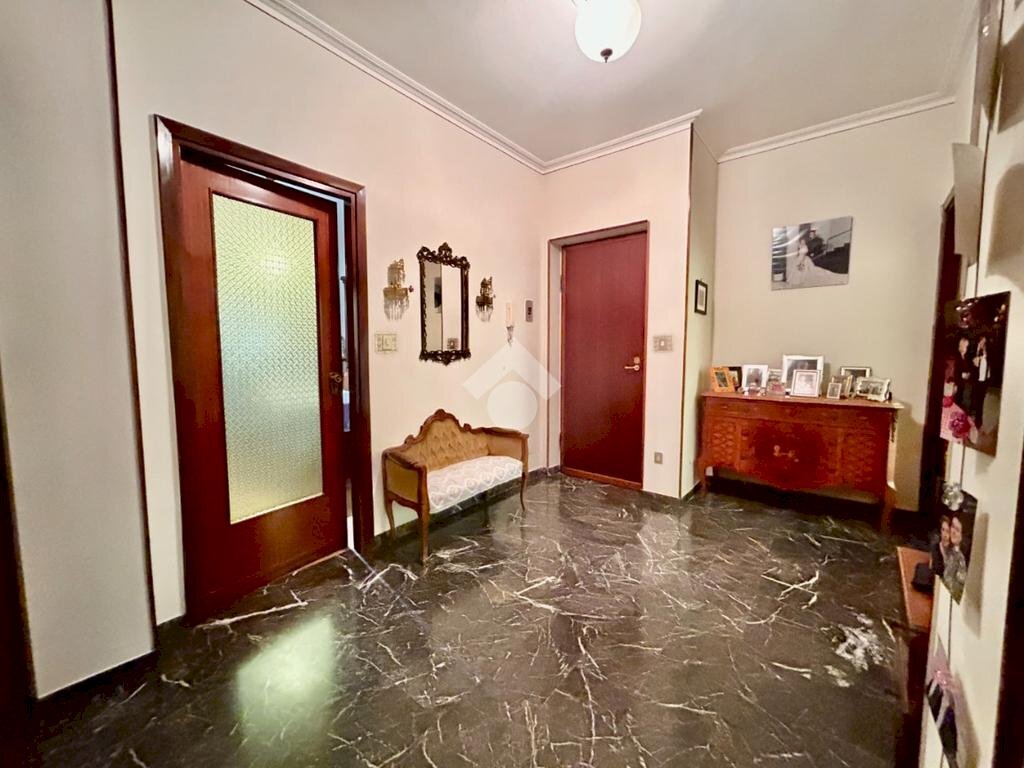 Four-room apartment Via Silvio Pellico, Carmagnola - photo 2