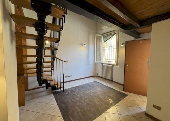 INGRESSO - Quadrilocale via del Borgo di San Pietro, 55, Bologna (zona Irnerio) - foto 1