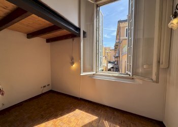 CAMERA DA LETTO - Quadrilocale via del Borgo di San Pietro, 55, Bologna (zona Irnerio) - foto 11