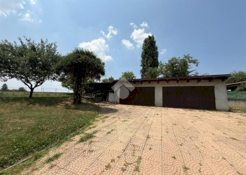 Independent house Piazza Camillo Benso di Cavour, Isolabella - photo 4