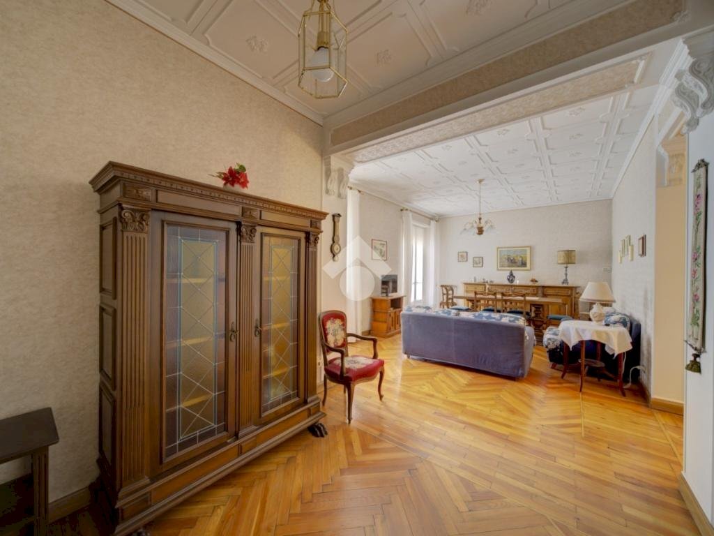 Four-room apartment Strada degli Abay, Buttigliera Alta - photo 1