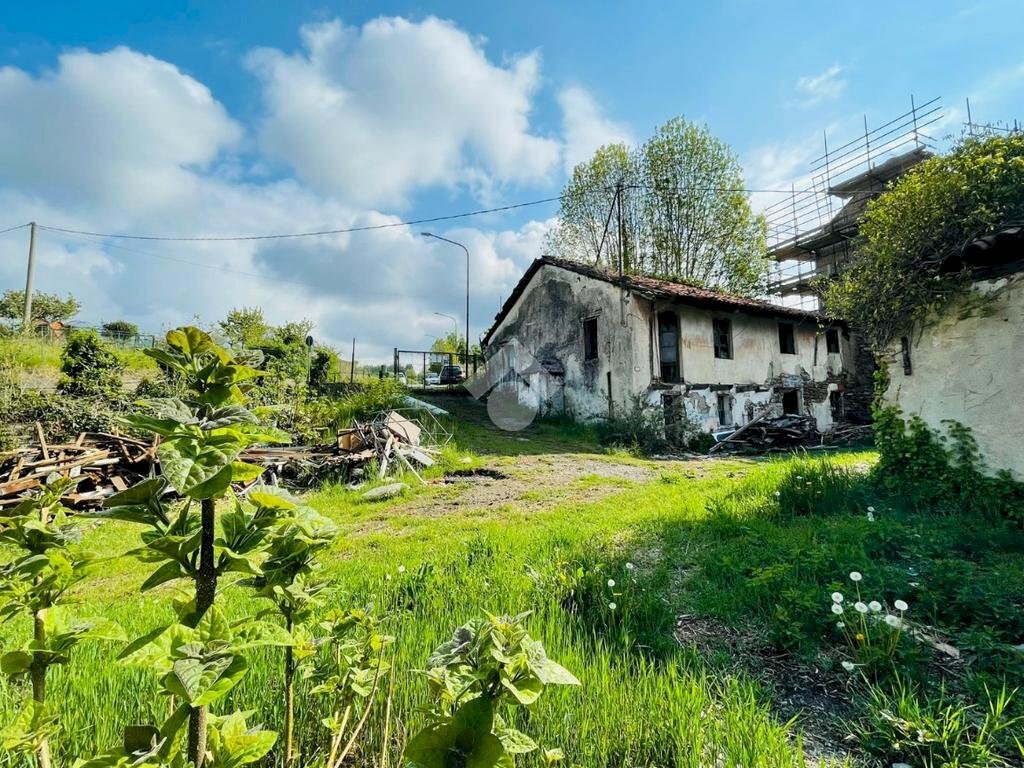 Rustic Via Marchesi della Rocca, Lanzo Torinese - photo 1