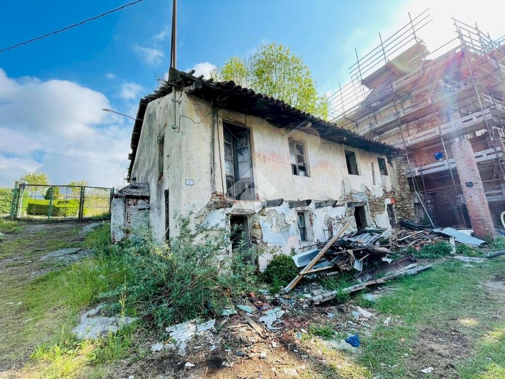 Rustic Via Marchesi della Rocca, Lanzo Torinese - photo 2