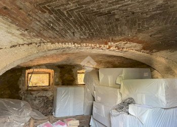 Rustic Via Marchesi della Rocca, Lanzo Torinese - photo 8