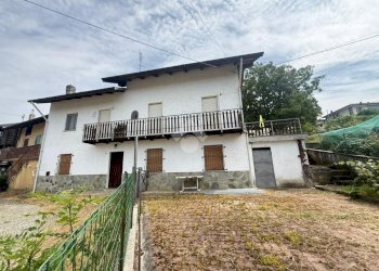 Semi-detached house Frazione S. Pietro, Coassolo Torinese - photo 1