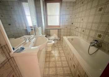 Semi-detached house Frazione S. Pietro, Coassolo Torinese - photo 16