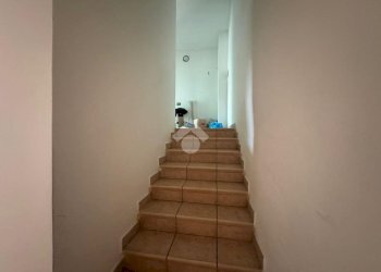Semi-detached house Via canalino, Castelnovo di Sotto - photo 15