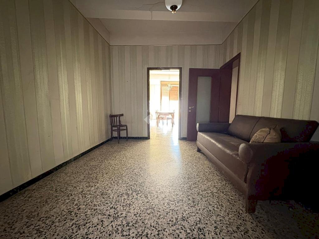 Porzione di casa Via Gramsci, Castelnovo di Sotto - foto 3