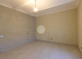 Independent house Via palestro, Canale - photo 24