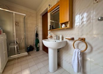 Terraced Villa Str. Privata Iris, Cameri - photo 11