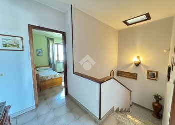 Terraced Villa Str. Privata Iris, Cameri - photo 12