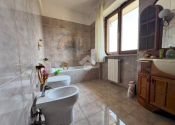 Terraced Villa Str. Privata Iris, Cameri - photo 14