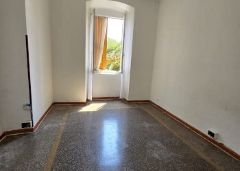 Quadrilocale VIA VITTORIO LEONARDI, Genova (zona Sestri Ponente) - foto 6