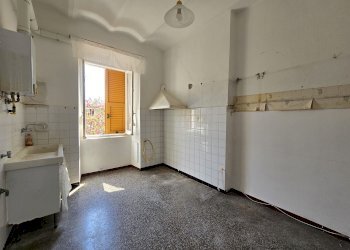 Quadrilocale VIA VITTORIO LEONARDI, Genova (zona Sestri Ponente) - foto 10