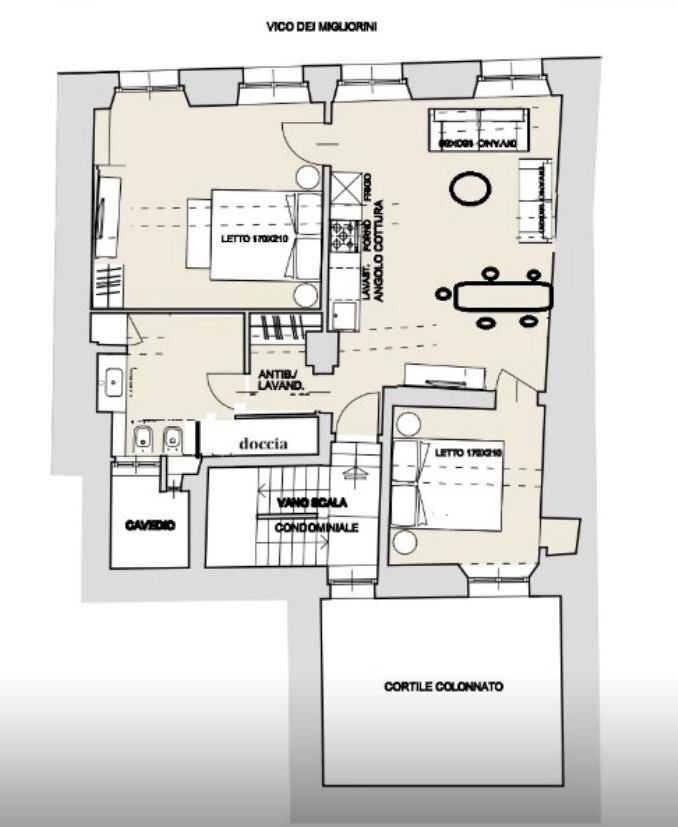 Four-room apartment vico dei Migliorini, Genova (neighborhood Centro Storico) - photo 2