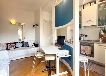 One-room apartment Via Marco D'Agrate, Milano (neighborhood Vigentino) - photo 8