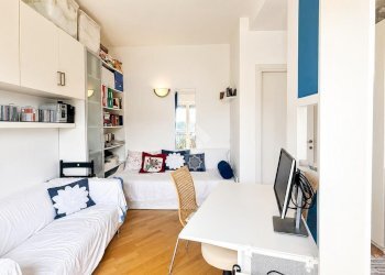 One-room apartment Via Marco D'Agrate, Milano (neighborhood Vigentino) - photo 1