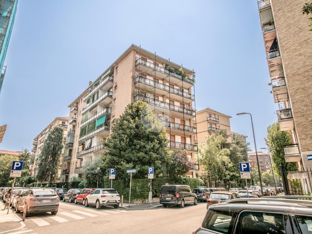 Trilocale Via Privata Carlo Antonio Carlone, Milano (zona Bande Nere) - foto 1