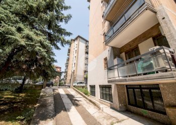 Trilocale Via Privata Carlo Antonio Carlone, Milano (zona Bande Nere) - foto 39