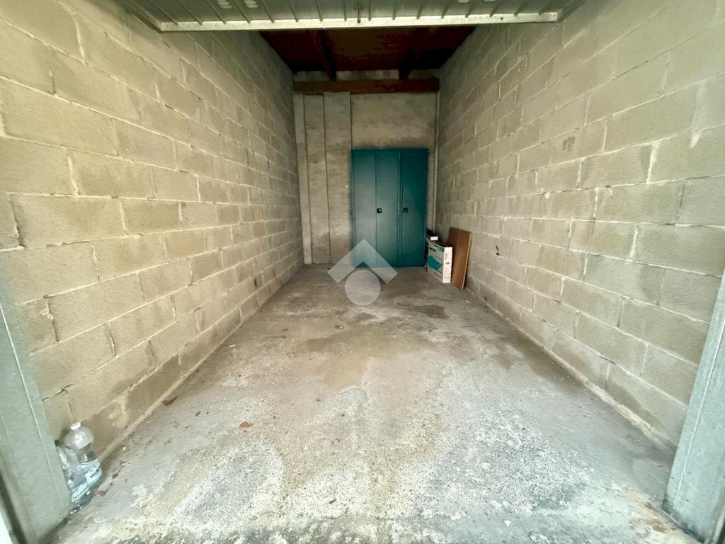Box Via Stradella, Torino (zona Madonna Campagna) - foto 3