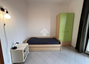 Three-room apartment Via Revello, Torino (neighborhood Cenisia) - photo 1